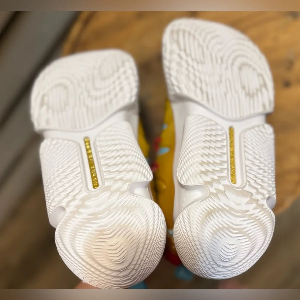 Under Armour Women's Flow Breakthru 4 ASG Basketball Shoes red/ white Size 9 NWB - Picture 9 of 9